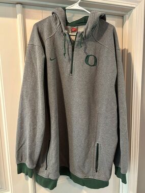 Mens Nike Gray Hoodie with Green Oregon 'O' Logo Size XLT